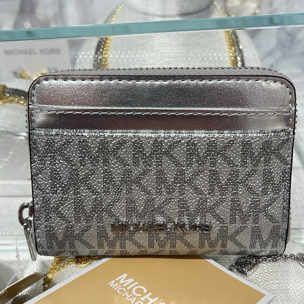 Michael Kors Women Medium Logo Zip Around Card Case Coin Pouch Wallet Silver
NWT - Picture 12 of 16